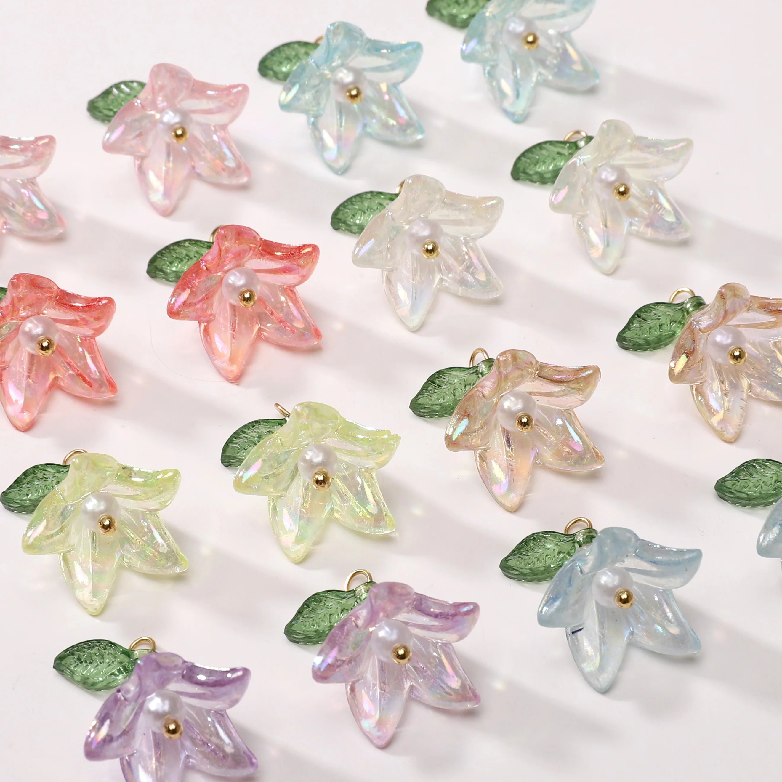 2/10 Stück 16 x 17 mm Acryl bunte Lilienblüten-Anhänger für Schmuckherstellung, DIY-Armband, Halskette, Ohrringe, Materialien