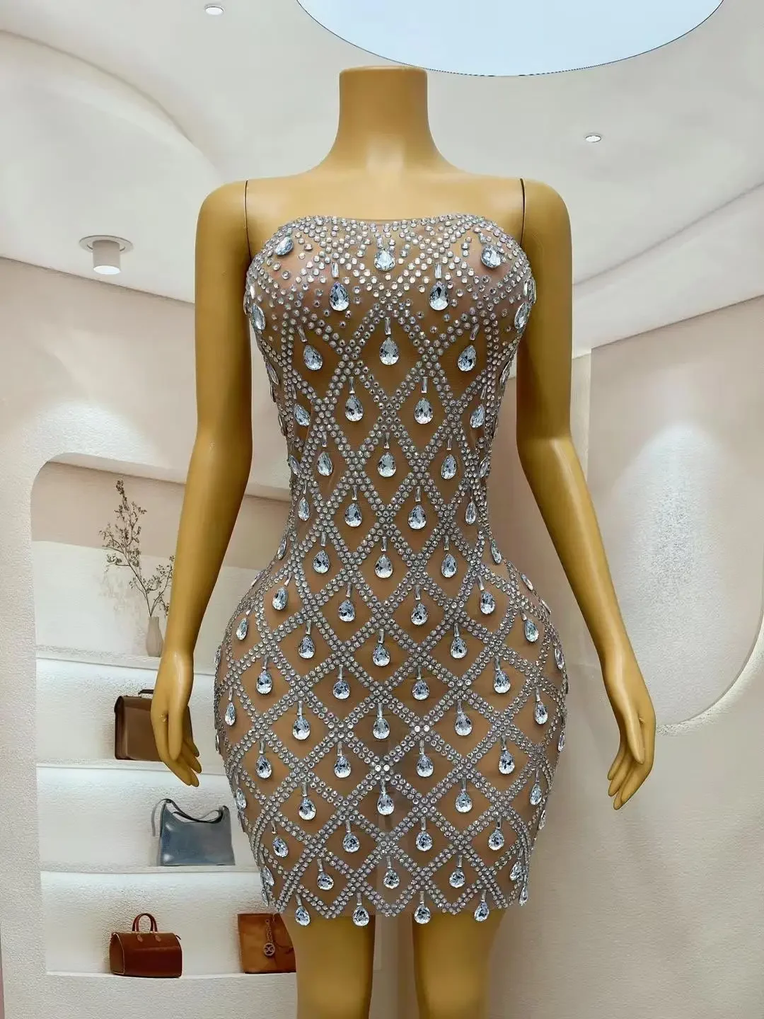 Vestido de graduación con espalda descubierta para mujer, minivestido Sexy ajustado de malla con cristales brillantes, traje de fiesta de cumpleaños, traje de escenario, chuiliano