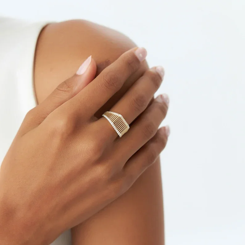New Geometric Hollow Gold Plated Zircon Ring Female European And American Party Birthday 925 Silver Jewelry Gift