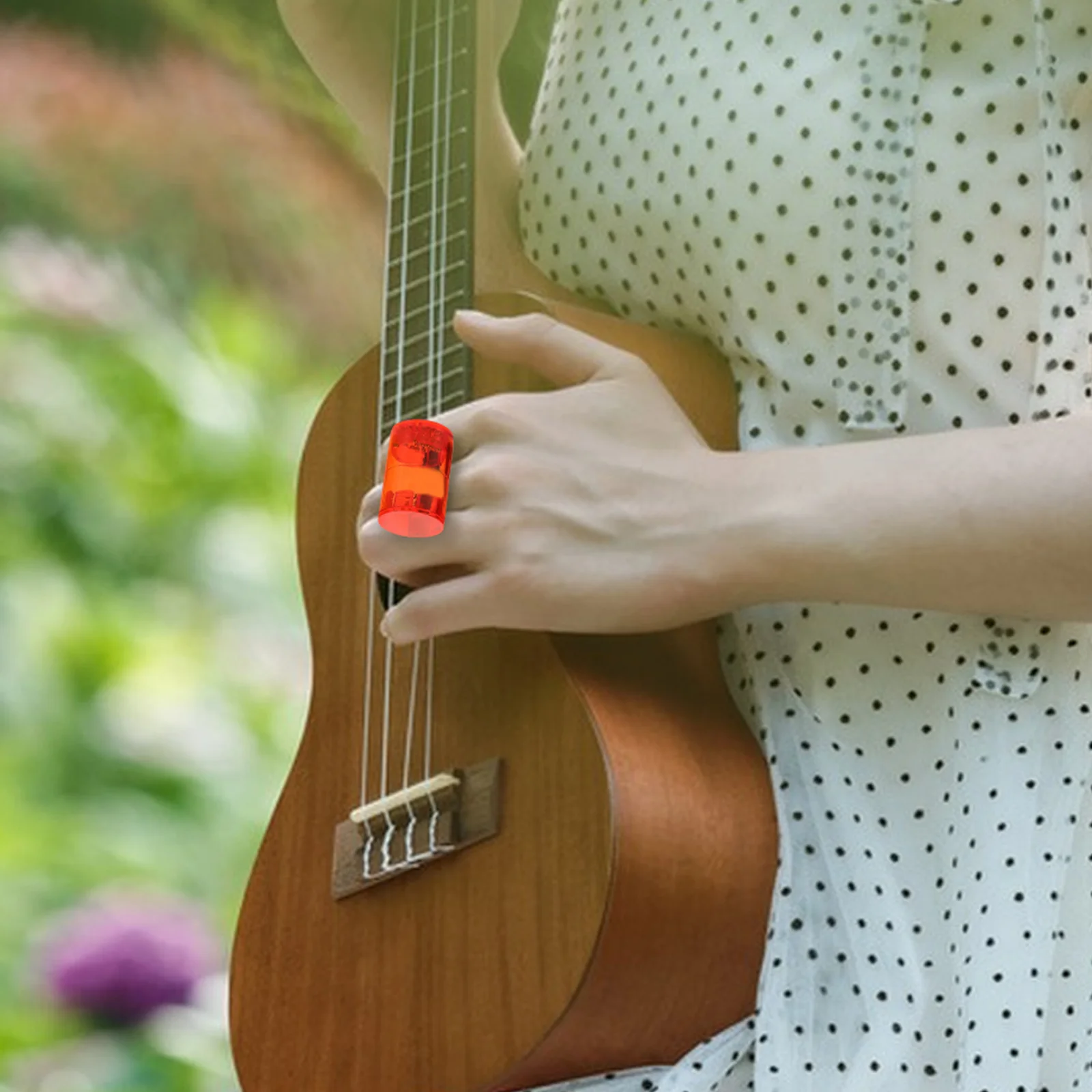 

4Pcs Plastic Finger Shaker Ukulele Accessories Music Bell Black Red Blue Green for Percussive Instrument Band Shaker Music