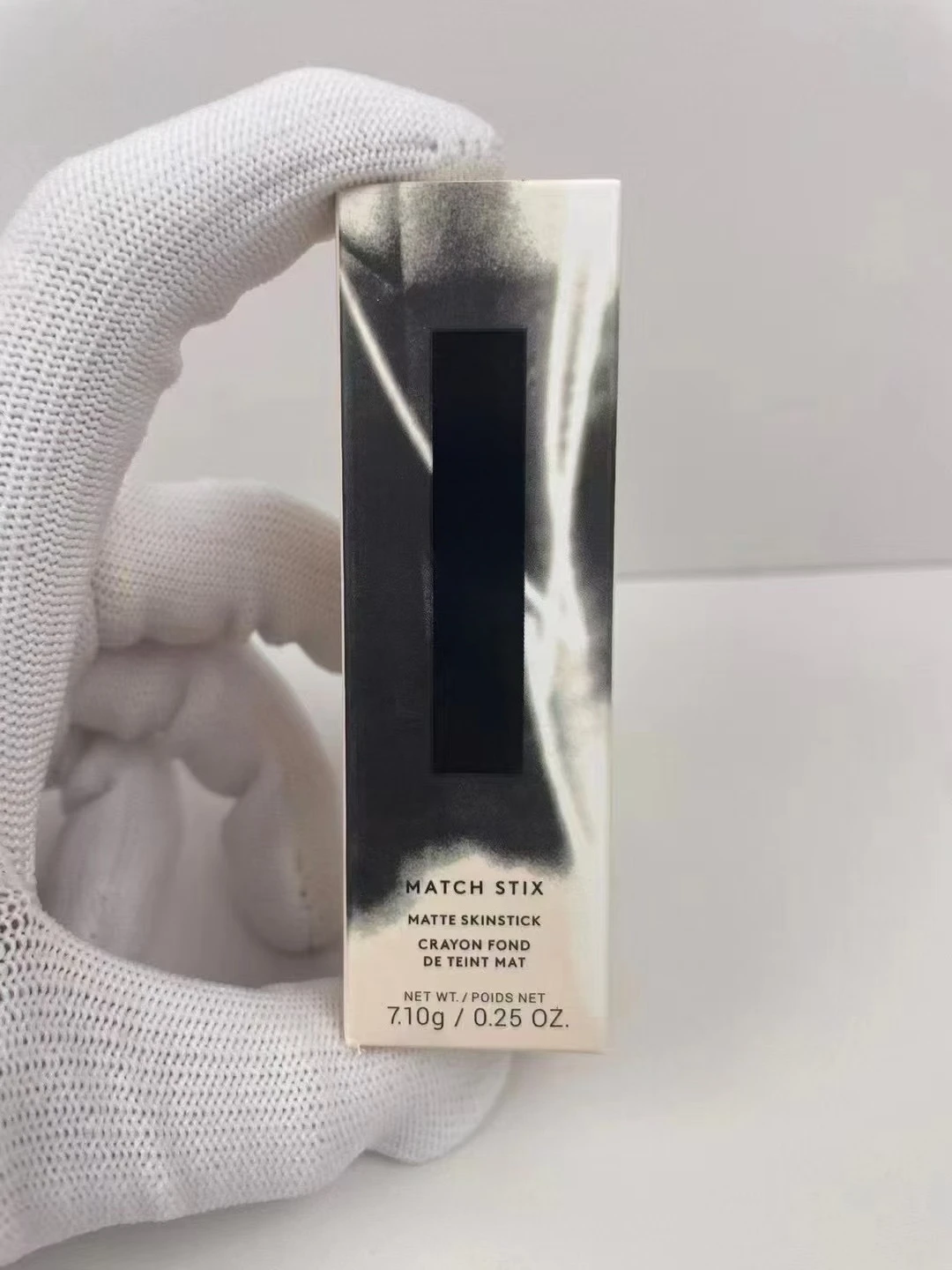 

ЛУЧШИЙ ИНСТРУМЕНТ ДЛЯ МАКИНА STIX MATTE SKINSTICK CARYON FOND 7.1G