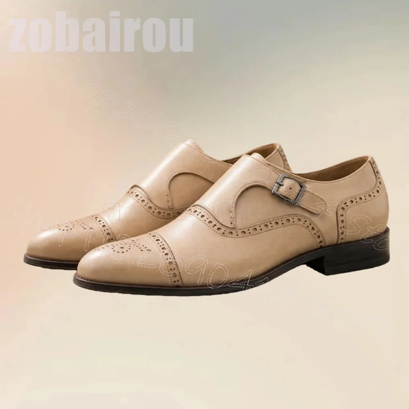 Men Formal Wear Shoes - รองเท้าโลฟเฟอร์แบบสวมสำหรับผู้ชาย ดีไซน์แกะสลักสีเบจ หัวเข็มขัดแบบดับเบิ้ลมونค์ แฟชั่นหรูหรา ทำมือ เหมาะสำหรับงานปาร์ตี้