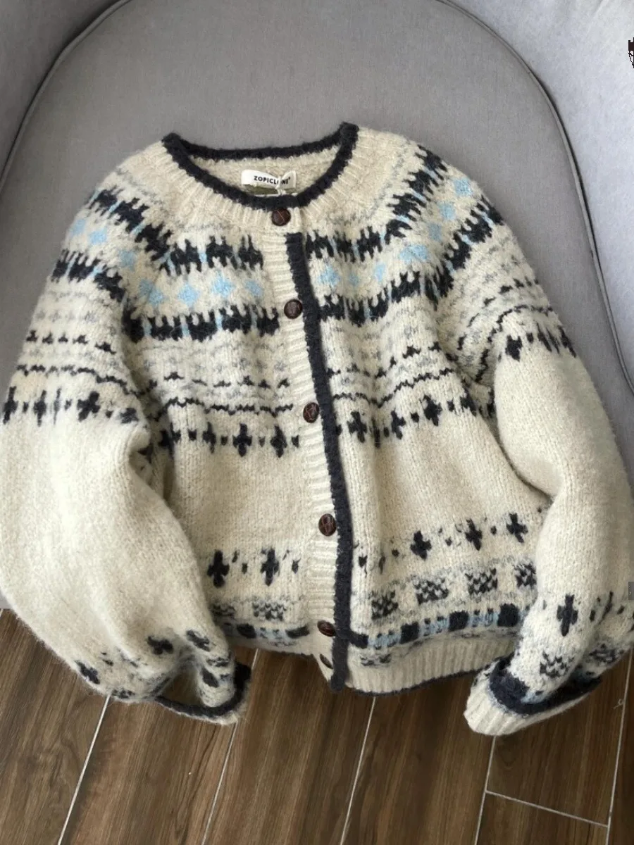 Autumn Winter New Retro Christmas Contrast Crewneck Jacquard Pattern Ladies Sweater Fashion Korean Knitted Button Cardigan Coat