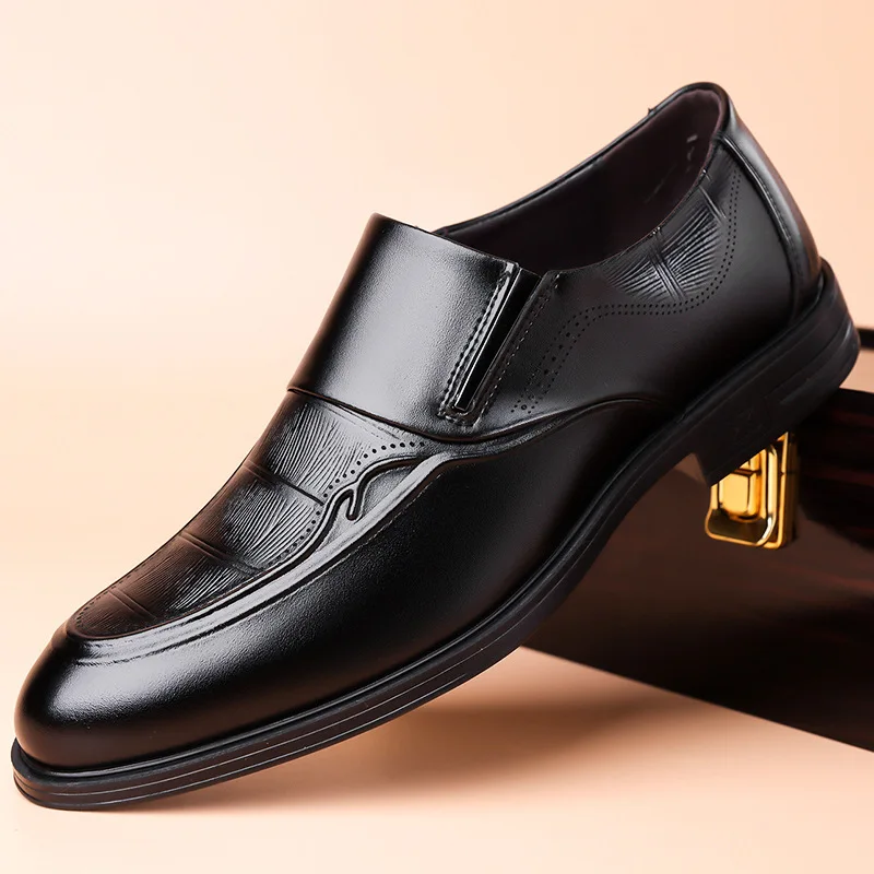 Breathable Comfortable Decent Fashion Soft Leather Shoes Men's Formal Dress Shoes 2026 Fall Slip on Business Flat Shoes Office