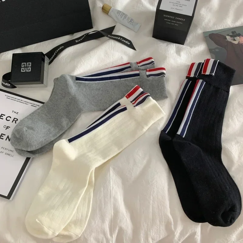 

3 Pairs for Woman Korea Tide Brand European Striped Label Solid Color Spring Autumn Cotton Socks JK Three Stripes Fashion Sox