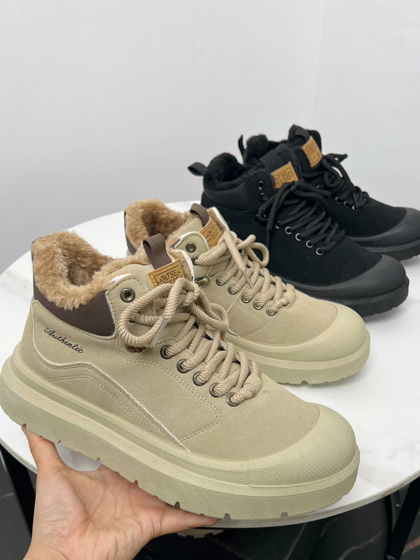 

Thiened Fce Winter Boots Men's Outdoor Anti-slip Warm Casual oes Workwear Snow Boots Faionable Mid-Cut round Toe