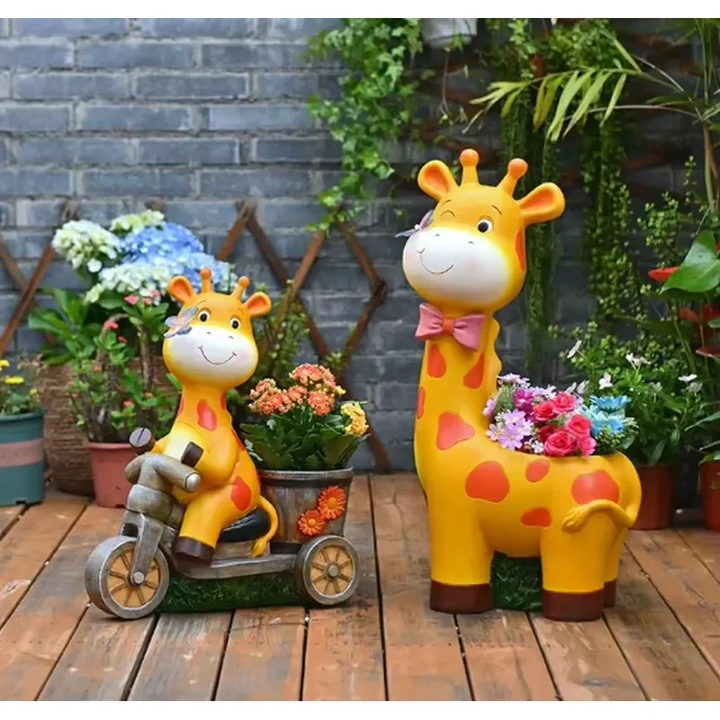 Resin Artistic Cute Cartoon Giraffe Animal Shape Succulent Flower Pot Sculpture Outdoor Decoration for Kindergarten Villa