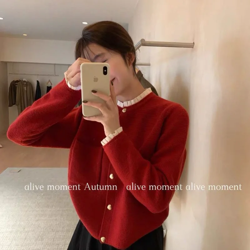 

Супер текстурированный плиссированный кружевной светский кардиган для женщин, высококачественный дизайн, короткий топ на пуговицах с любовью