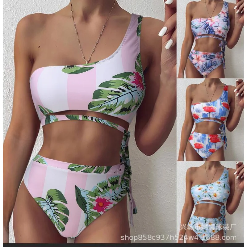 

New digital print sexy two-piece bikini swimsuit