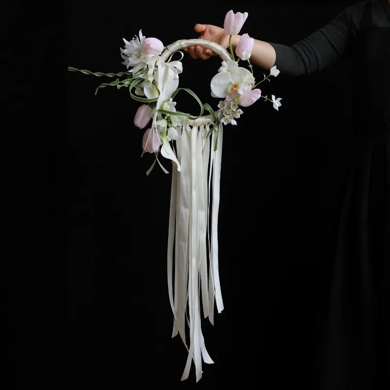 Korean fresh pink and white ring hand flower bride wedding morning clap hand bouquet graduation ceremony photography props penda