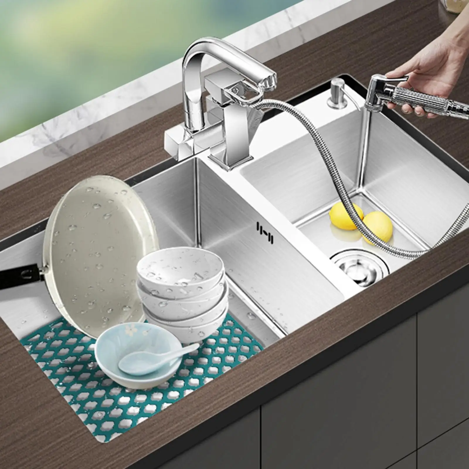 Silicone Sink Mat Dish Drying Mat with Center Drain for Bathroom Hotel