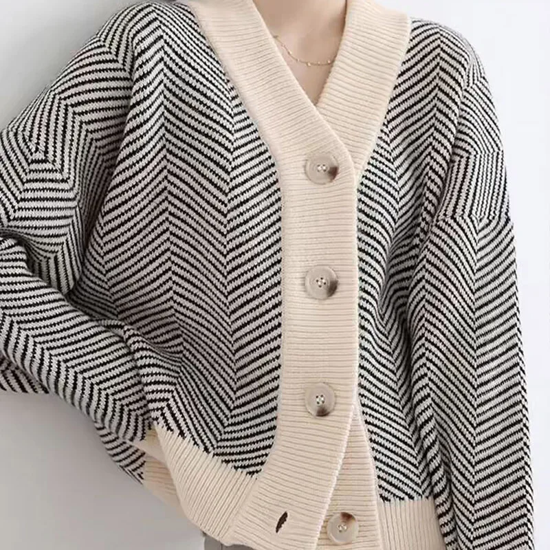 Women Clothing Y2K Striped Thick Knitted Cardigan Autumn Winter Fashion Temperament Commute Loose Sweaters