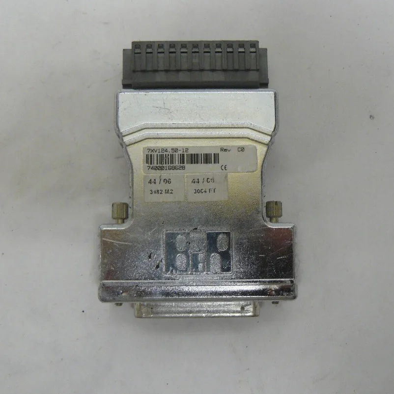 

Модуль удаленного подключения клапанов PLC 7XV124.50-12 7XV116.50-62, новый, в наличии, по лучшей цене