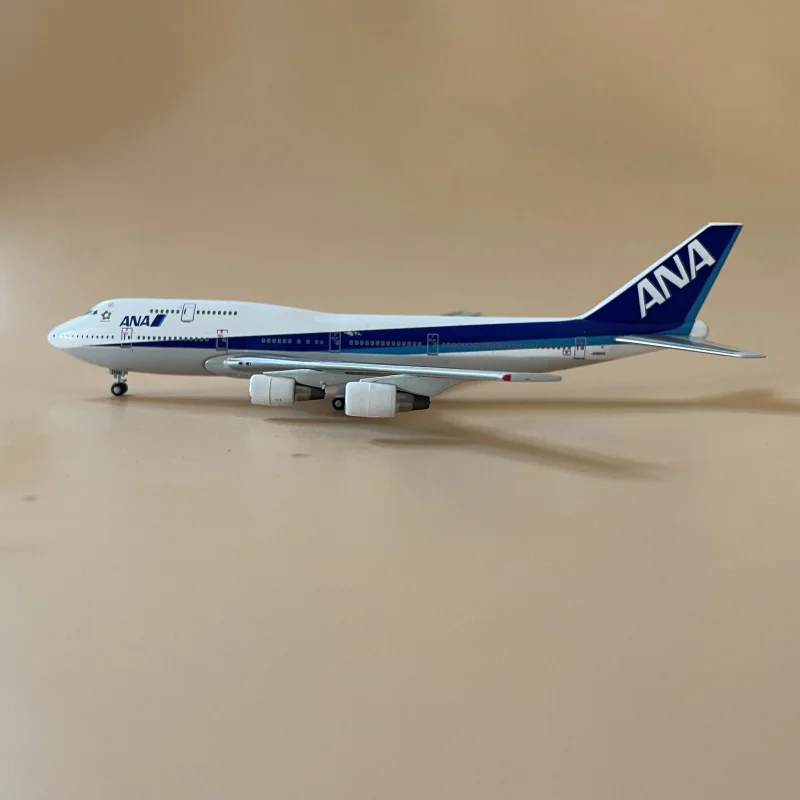 Metal 1:400 Ana Trading B747-400D JA8960 Plane diecast Model