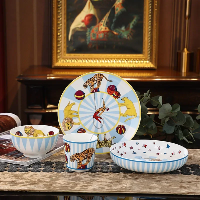 4 Pieces Kids Bone China Tableware Set Circus Cartoon Pattern Cute Bowl Plate Cup Snack Plate Childrens Dinner Set