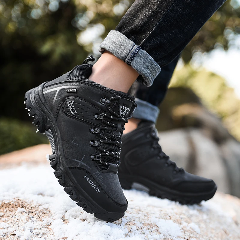 Winter Boots for Men Fashion Casual High Quality Leather Sneakers Non-slip Hiking Boots Outdoor Waterproof Snow Boots Plush Warm