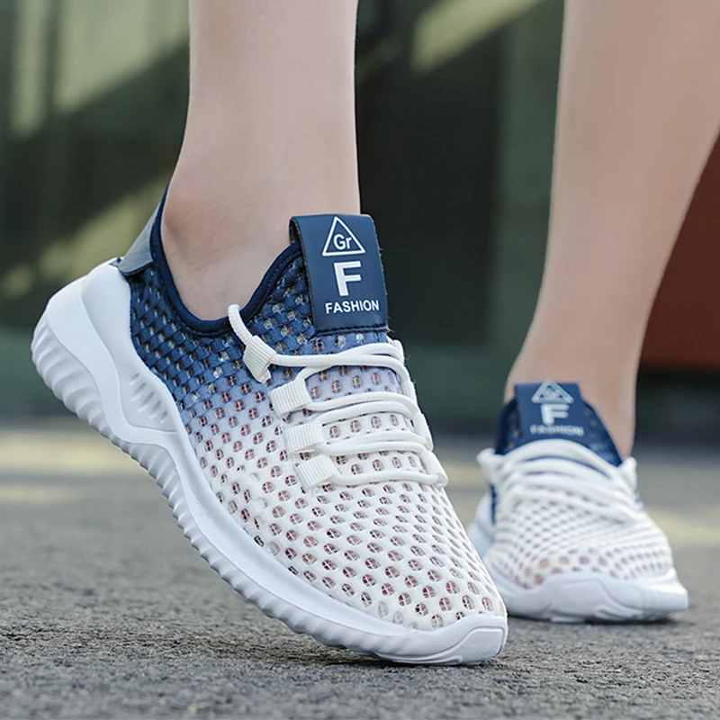 

35-42 Breathable Women Vulcanized Shoes Lightweight Ladies Flats Non-slip Women Casual Shoes Mesh Sneakers Lace-up Free Shipping