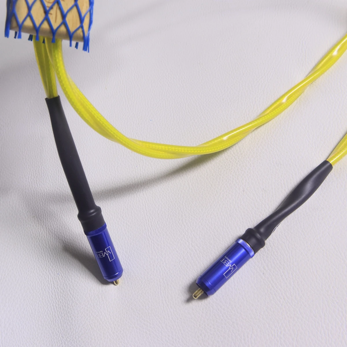1pcs New GOLD OD 2nd Generation flagship Digital Coaxial 75Ohm Hi-Fi RCA Cable Spdif AES/EBU Audio Cable with WBT RCA plug