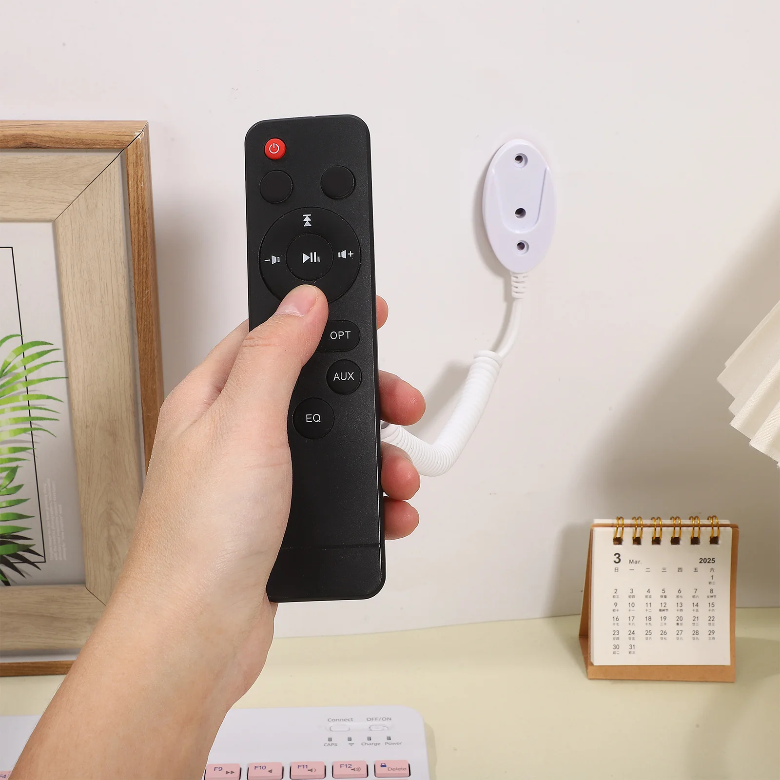 

Remote Control Rope Holder Retractable Security Cable Lock White 100cm Universal Remote Hook