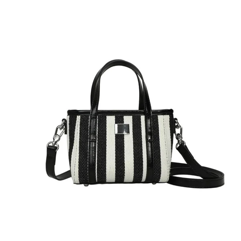 

Изысканная женская сумка через плечо от известного дизайнера, изготовлена из кожи премиум-класса, женская сумка люксового бренда для элегантной сумки через плечо