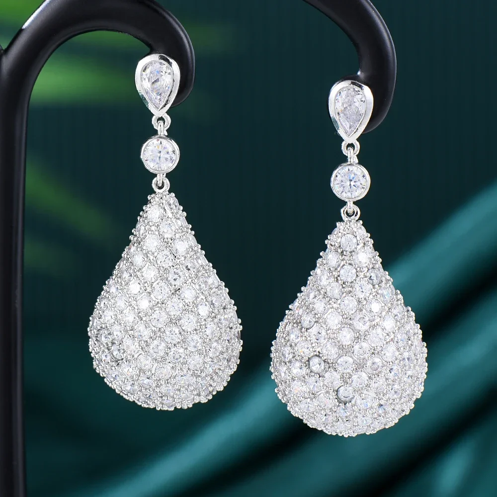 

Soramoore Luxury Trendy Earrings Original Fashion Pendant Earrings Bohemia Women Sexy Girls Party Daily Jewelry High Quality