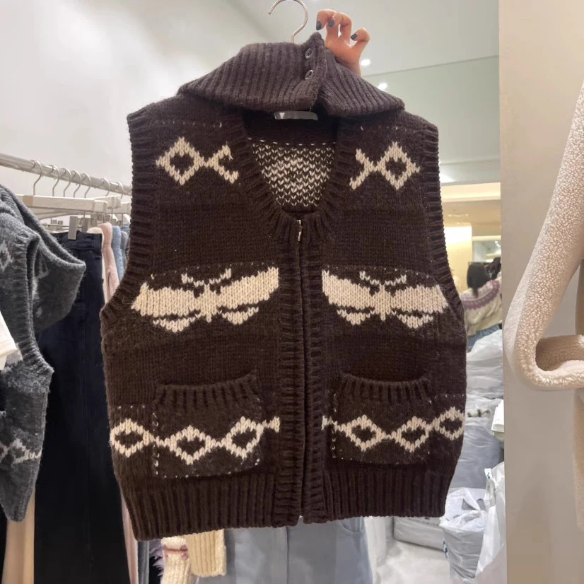 Damska dzianinowa kamizelka na jesień i zimę z kapturem, zapinana na zamek, haftowany kwiatowy wzór, styl uniwersytecki, modny top w stylu East Gate.