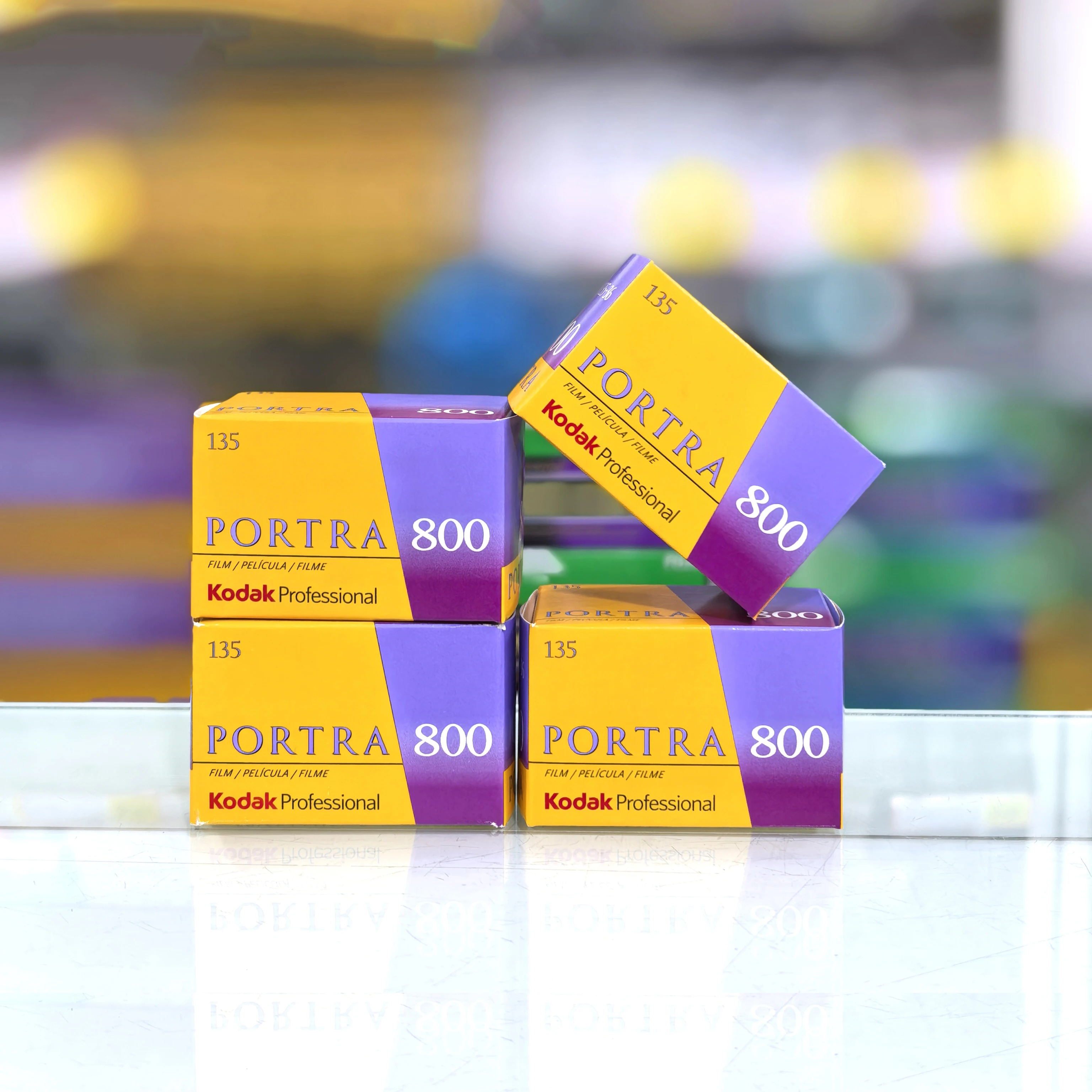 

Classic Kodak Portra 800 Professional 135 Film Color egative Film 35mm For Kodak M35/M38/F8/F9 /H35/H35 （Expiration Date: 2027）