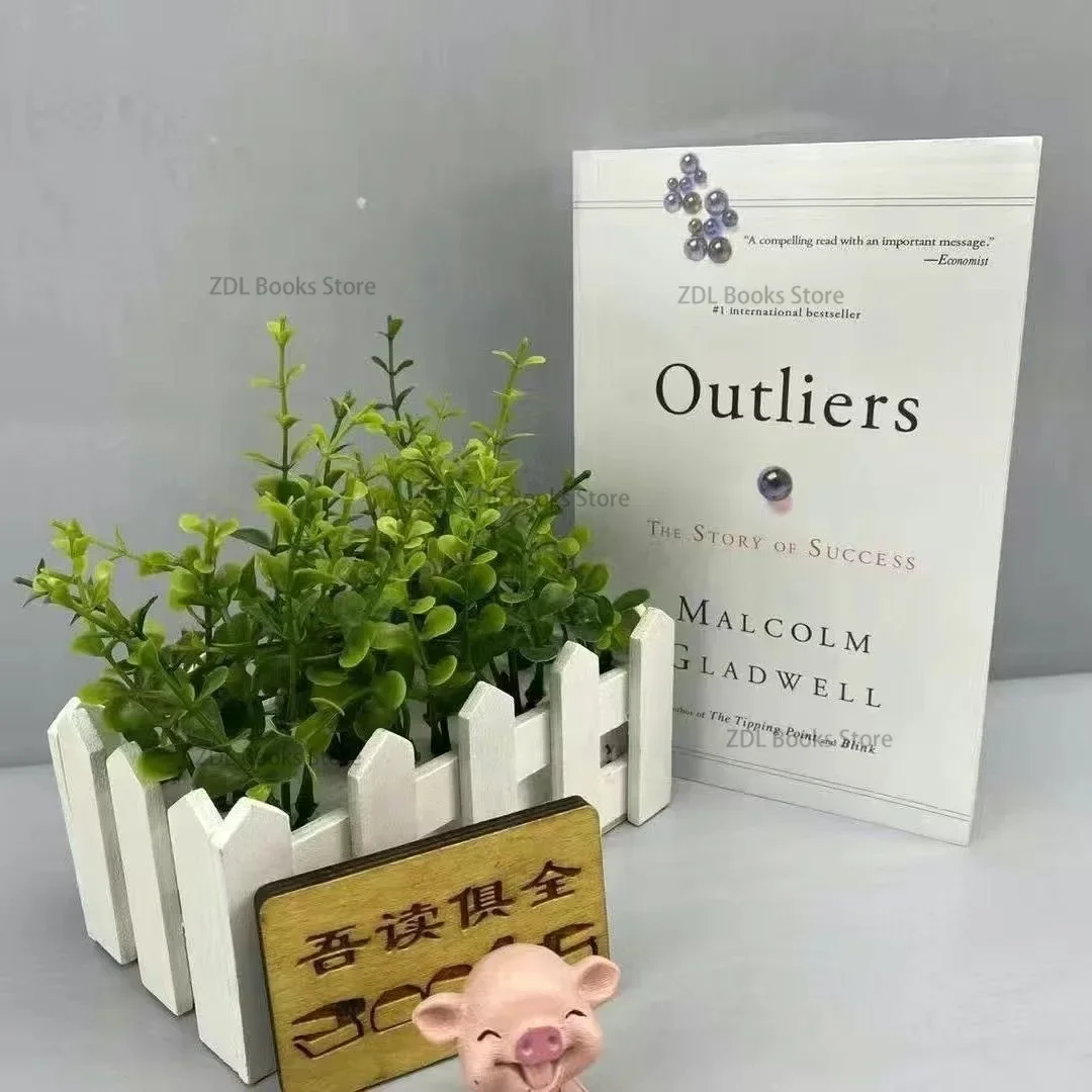 Outliers: The Story of Success By Malcolm Gladwell in English Self-management Success Psychology Popular Reading Books for Adult