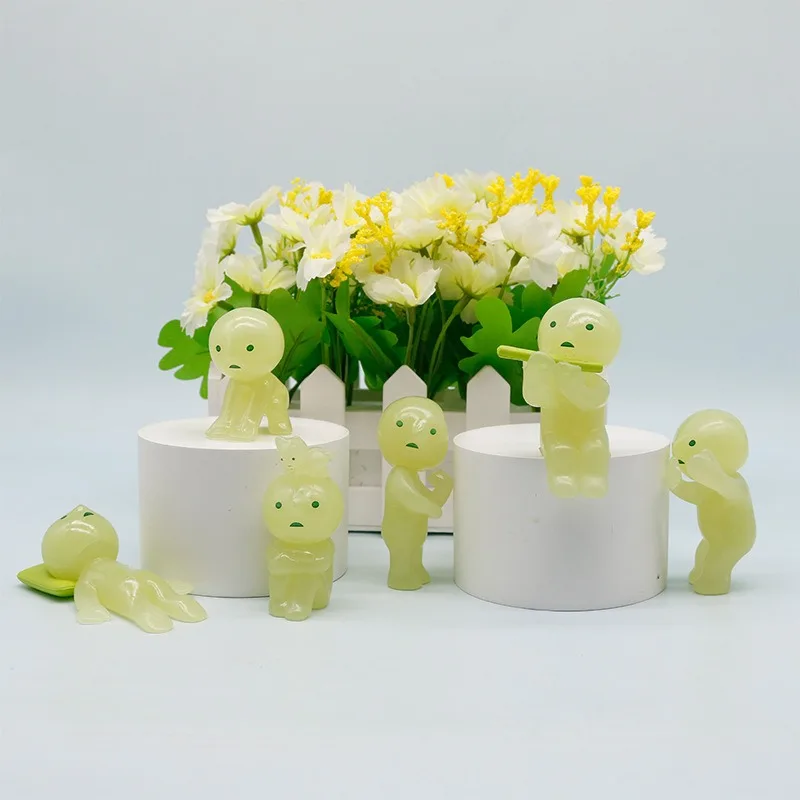 

SMISKI Multi-series Luminous Green Doll Blind Box Mysterious Box Action Figure Decoration Desktop Model Ornaments Toy Small Gift