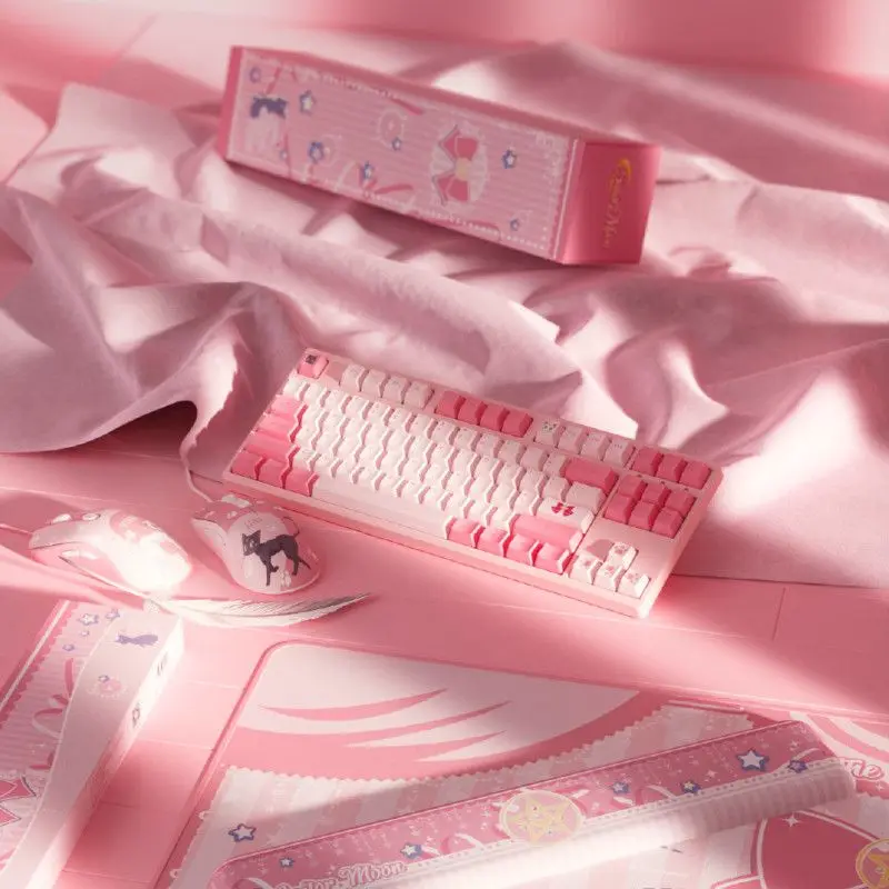 Sailor Moon Gaming Keyboard Mouse Set 87 tasti tastiera da gioco meccanica cablata rosa Luna Cat Mouse 25000dpi