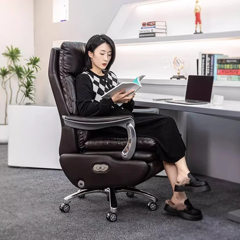 Leather Electric Chair Footrest Lift Rotatable Nordic Lazy Designer Adult Aesthetics Chair Wheels Luxury Bureau Meuble Furniture