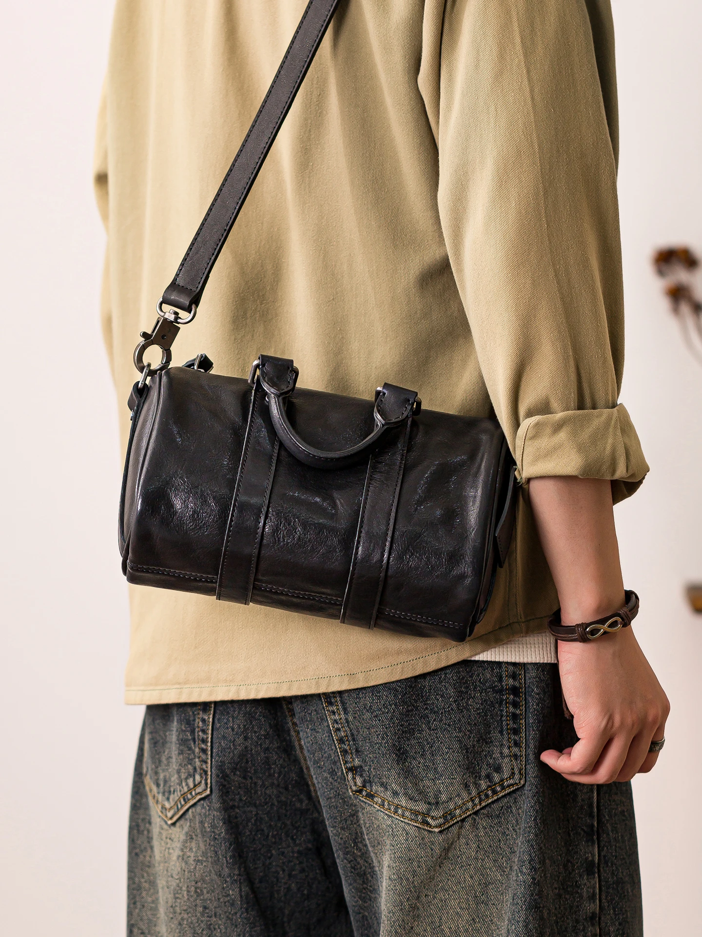 

PNDME fashion organizer designer handmade genuine leather men's handbags casual luxury first layer cowhide black crossbody bag