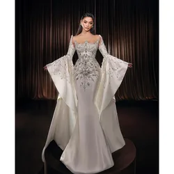 Luxury Crystal Beading White Evening Dress Long Sleeve Chapel Train Mermaid Luxury Formal Prom Dresses Gorgeous Wedding Gown