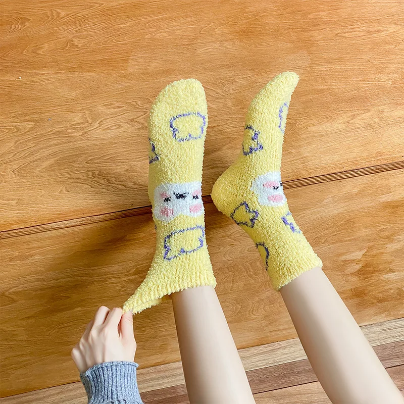 

5 пар женских носков с рисунком милого кролика Kawaii, милые носки средней длины, зимние утолщенные теплые носки-тапочки из кораллового флиса для девочек