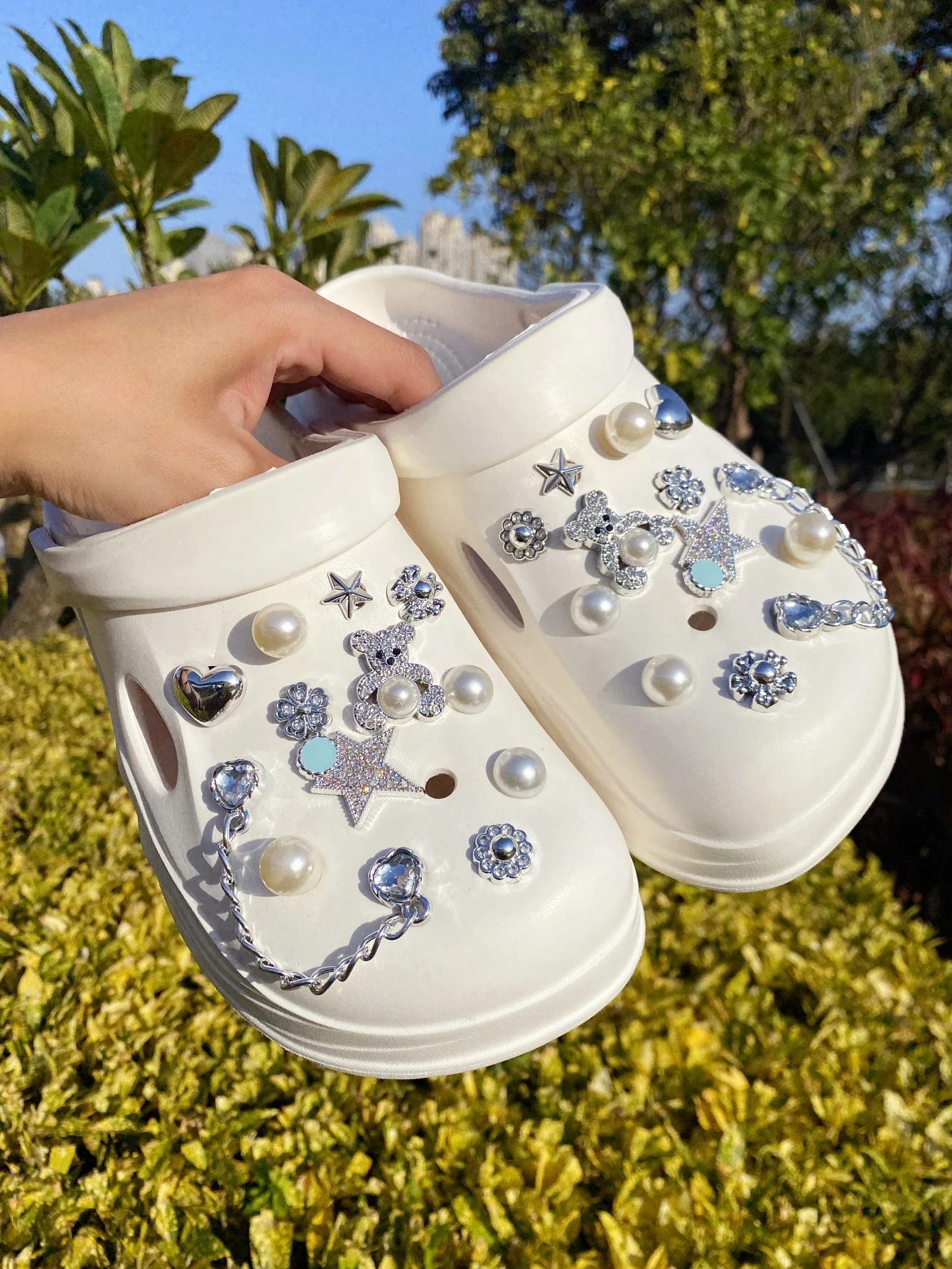 

24 туфли на цепочке в форме сердца с серебряным медведем для повседневных аксессуаров своими руками — интересный и персонализированный способ носить обувь