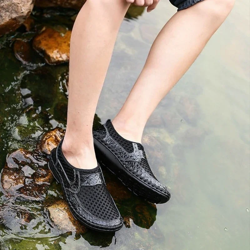 

Пляжные мужские сандалии из натуральной кожи с сеткой, уличная летняя распродажа, цветная новая мода, расходы с открытым носком, низкая цена, Ева Купить 39, мужская обувь