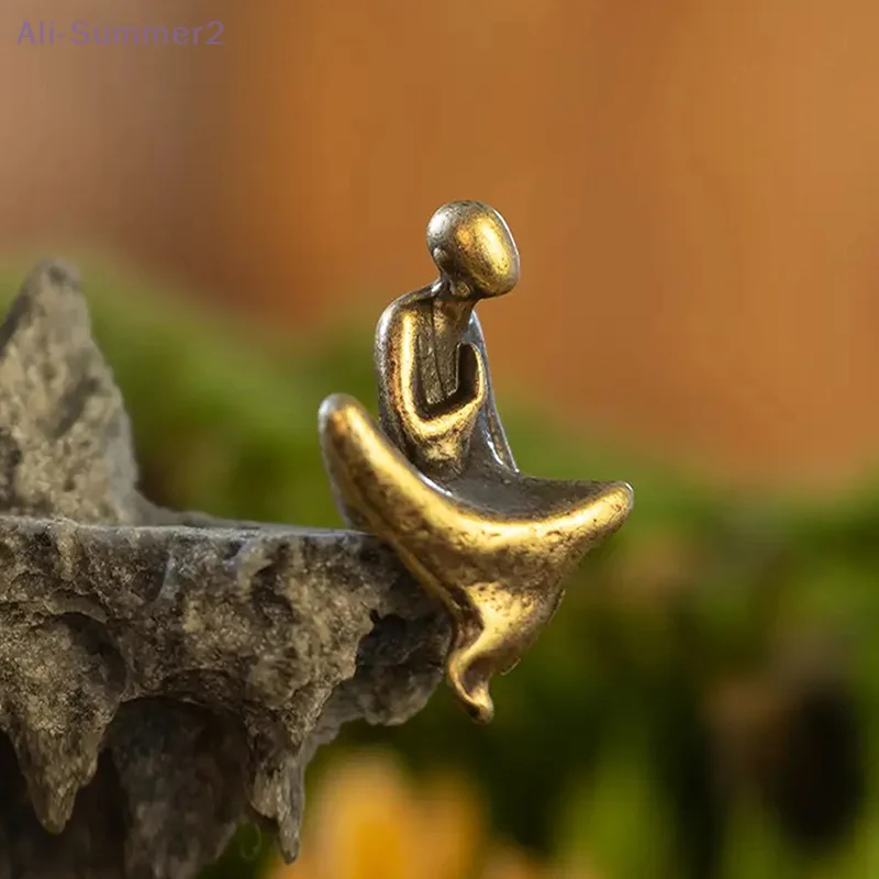 Mini Welcome Pine Miniature Figurine Copper Small Faux Tree Decor For Bonsai Tree Statues Miniature Landscape Decorations