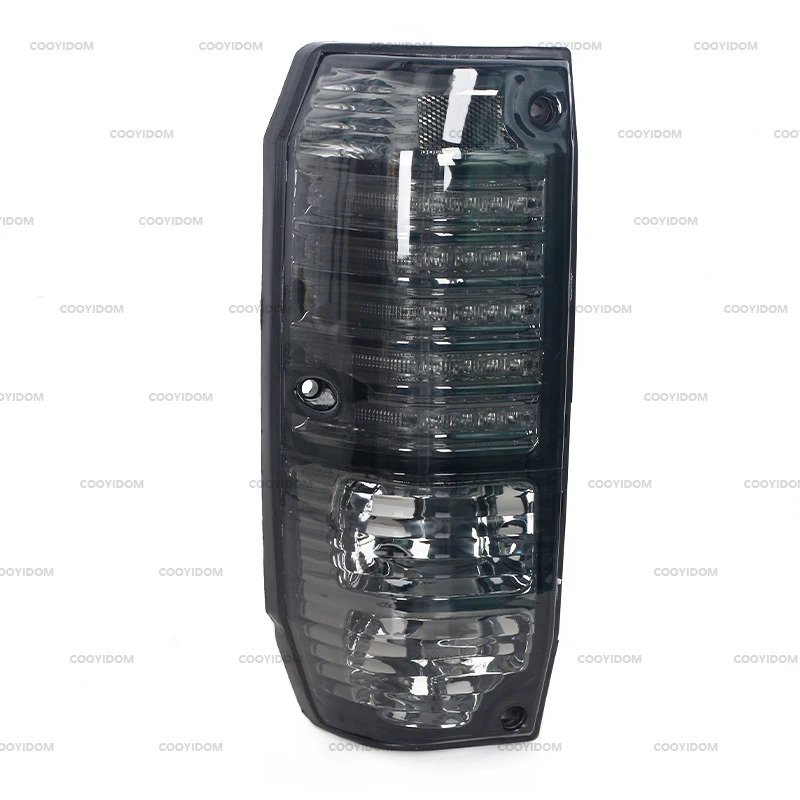 Luz traseira do carro para Toyota Prado, Land Cruiser LC76, LC77, 4500, LJ77, RJ77, FZJ76, GRJ76, HZJ76, somente para 5 portas