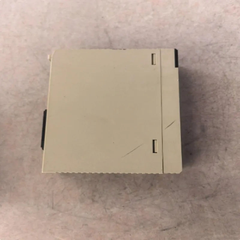 

New Original Module CS1W-OD231 CS1W-CT021 CS1W-CN626 CS1W-BI033 CS1W-OC211 CS1W-CIF31 CS1W-BI033 CS1D-PA207R CS1D-BC08