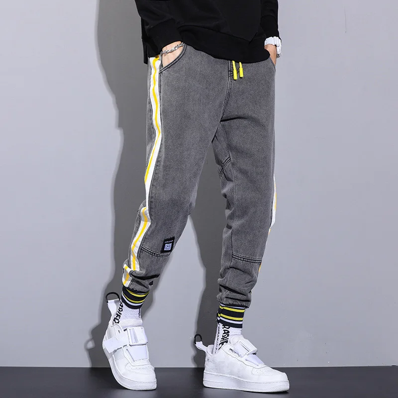 

Denim Black Jeans Pants Men Jogger Striped Side Elastic Waist Autumn Jogging Clothes Korea Style Casual Harem Men Trousers 5XL