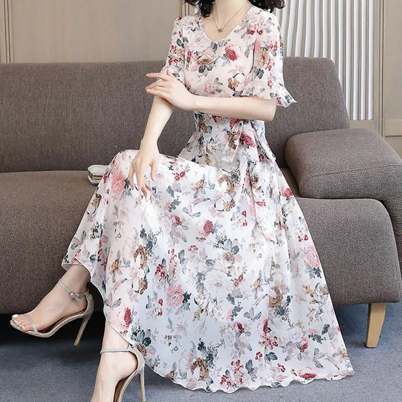 2023 Summer New Loose Oversized Waist Fashion Floral Short Sleeve Round Neck Spliced Belt Temperament Women's Casual Long Dress