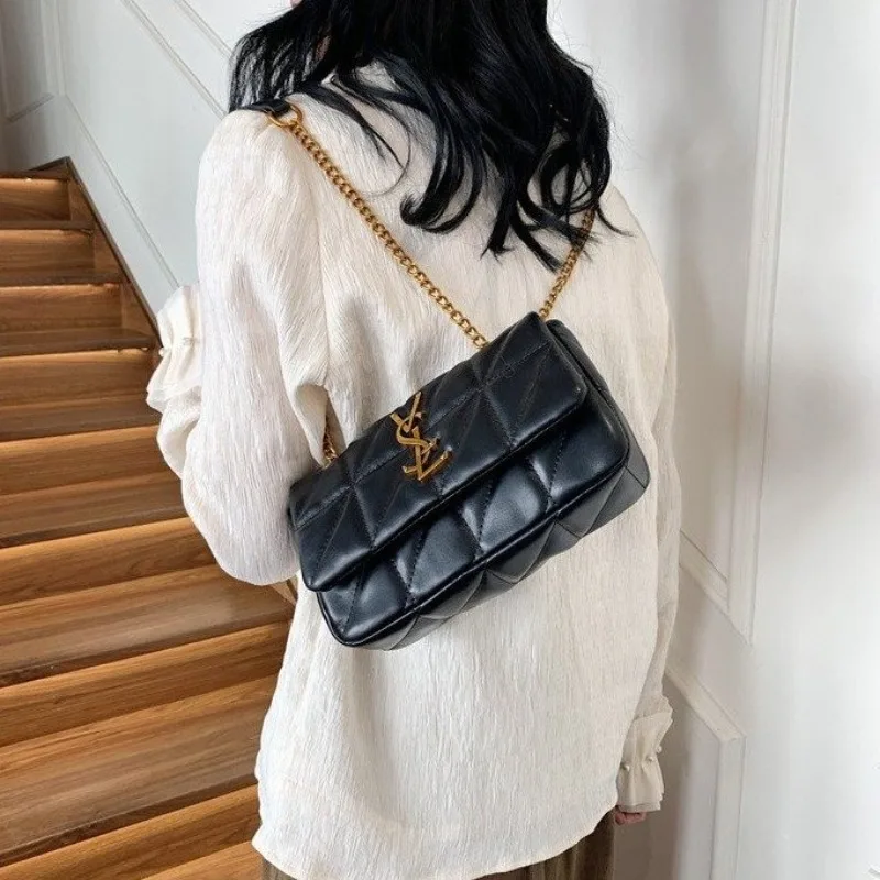 

Female Practical Purse Functional Design For The Eco Conscious And Sustainable Minded Thoughtful