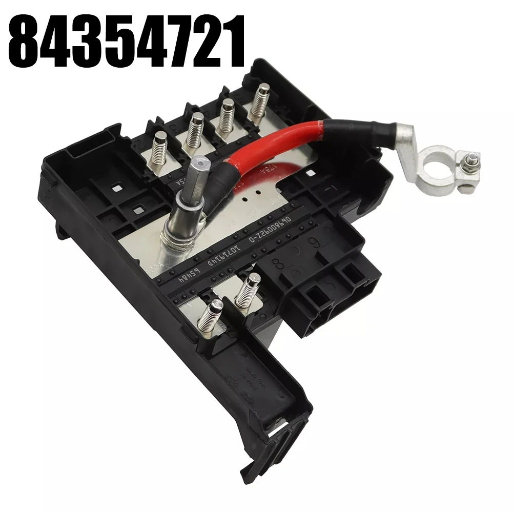 

Compatible Car Battery Distribution Box Fuse Block for GMC and For Silverado/Sierra Models (17 19) OEM 84354721