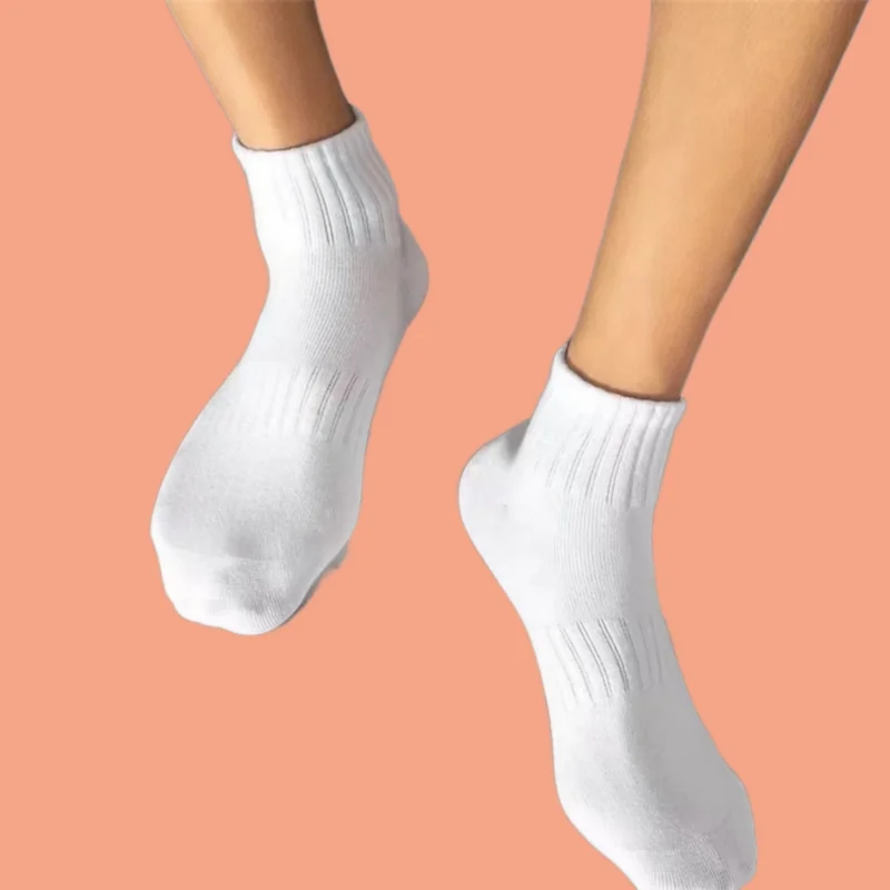 Chaussettes courtes respirantes 10/20 coton pour femme, tube bas, chaussettes fines, chaussettes anti-odeur, haute qualité, été, nouveau, 2024, 5 paires, 95% paires