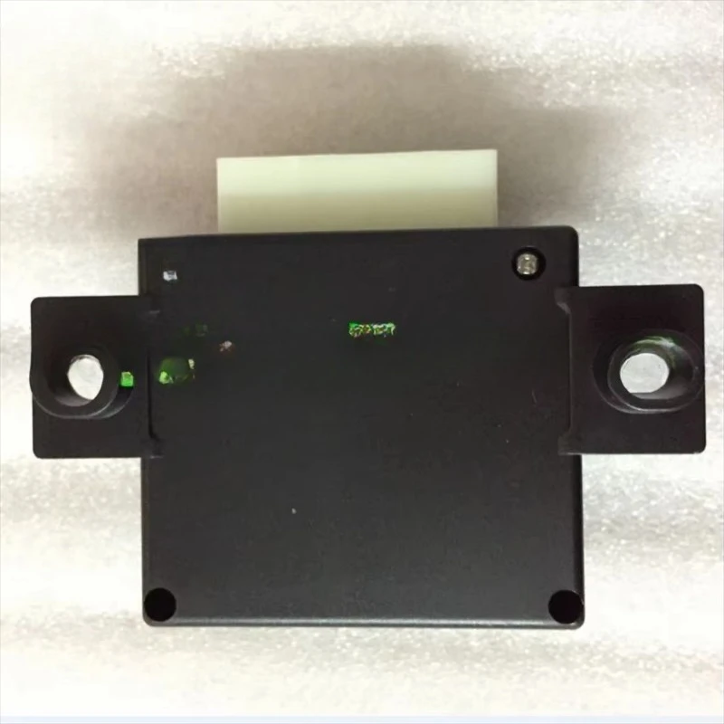 R110-7 R210-7 R225-7 R300-7 Excavator Wiper Motor Relay 24V 21N6-01272 21N6-01270