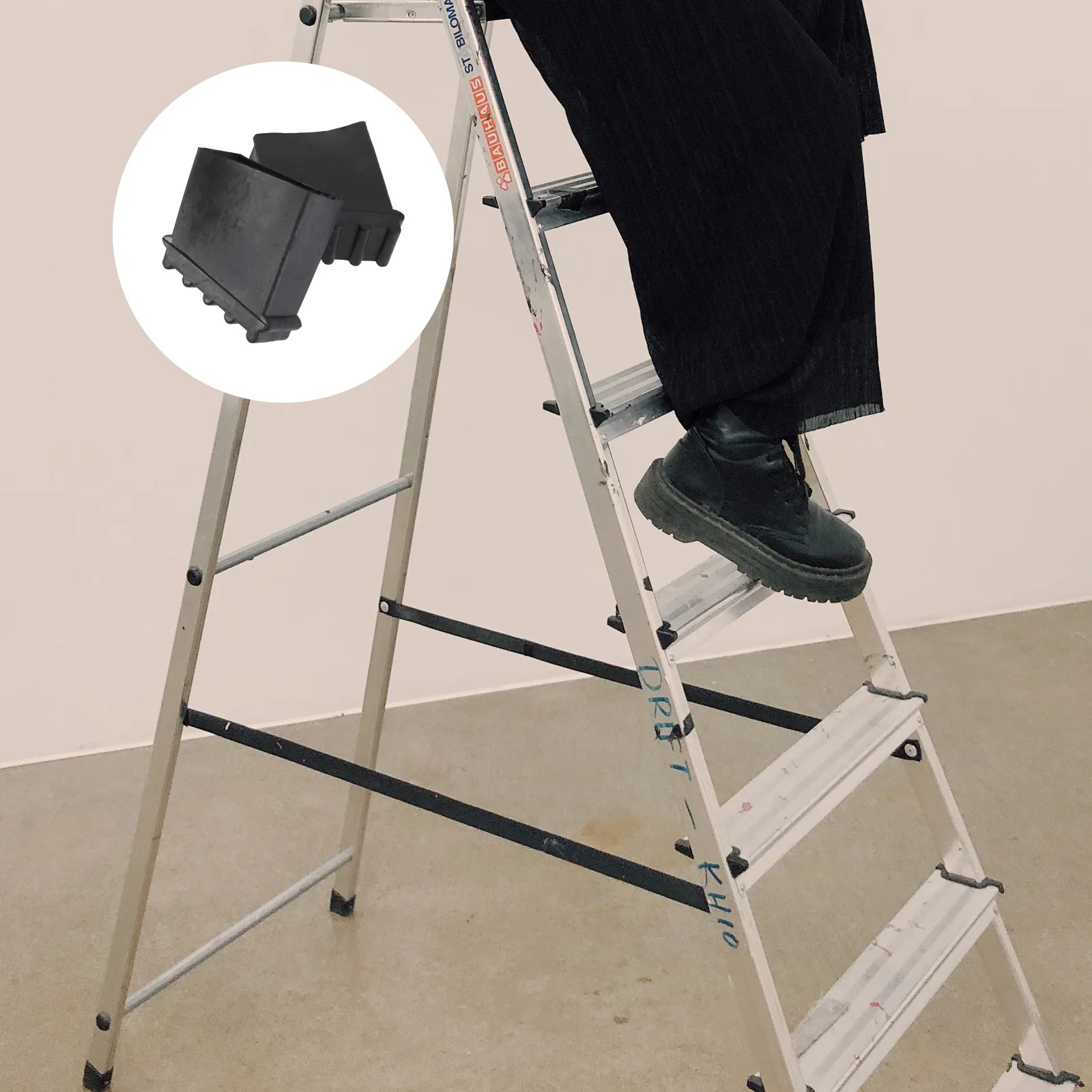 2 Pcs Ladder Protective Covers Rubber Feet for Ladder Replacement Durable Wear-resistant Construction Safety Pads