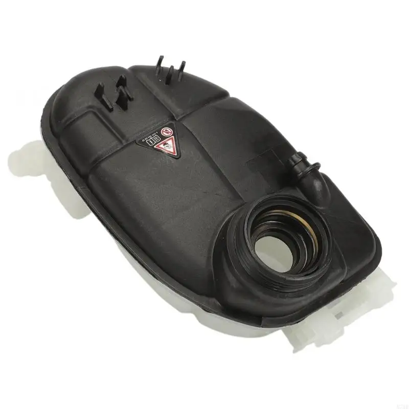 M76E Hochwertiger Kühlmittelbehälter für 2014 2019 CLA250 und CLA45 verstärkt – Detail 4