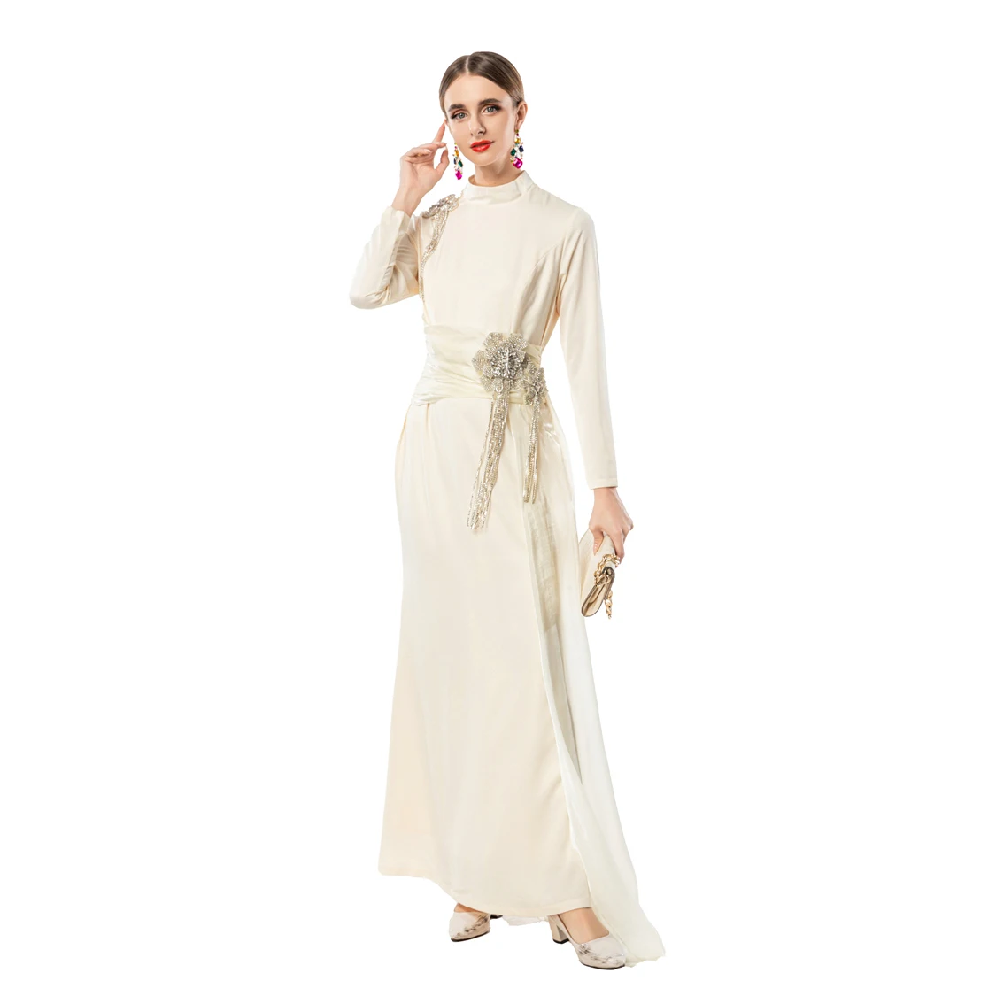 Abito lungo da donna a maniche lunghe blu navy, abito a collo alto impreziosito da fiori con strass e cintura in raso, elegante abito da festa