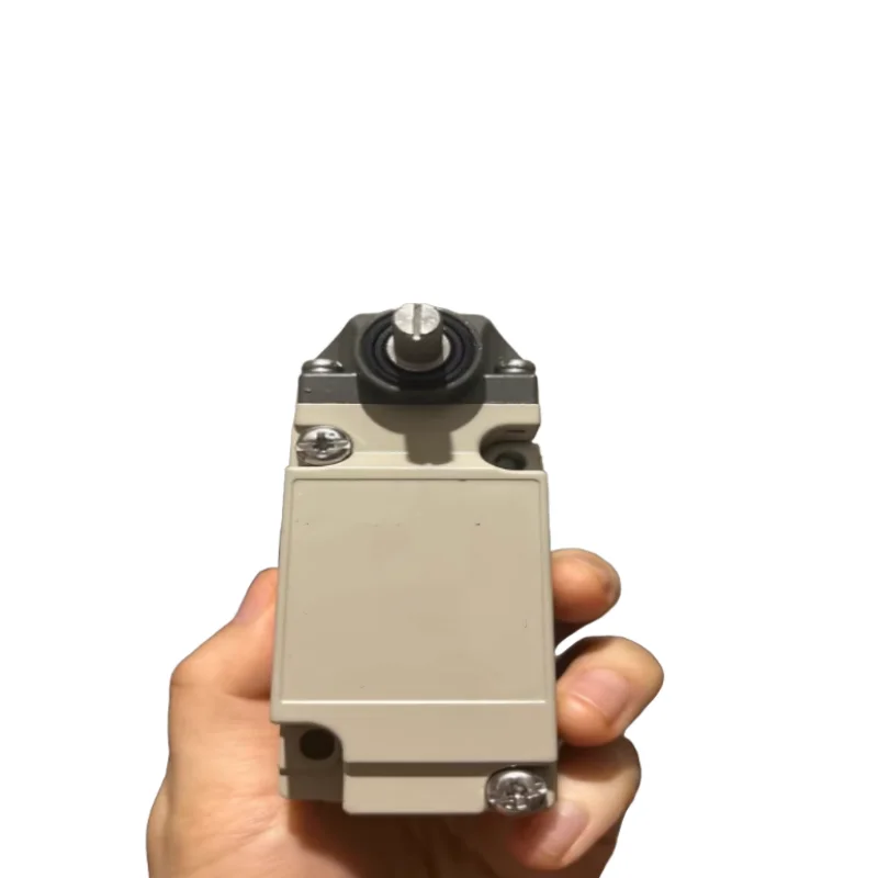 

Brand New Original Proximity Switch Proximity Switch Sensor D4A-4918N Fast Shipping UPS DHL FedEx