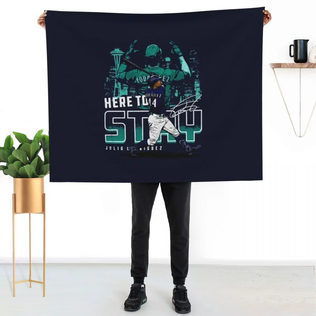 

Julio Rodriguez Throw Blanket Fluffy Cozy Throw Blanket for Home Decor